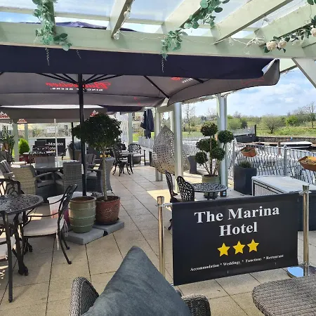 Leitrim Marina Carrick on Shannon