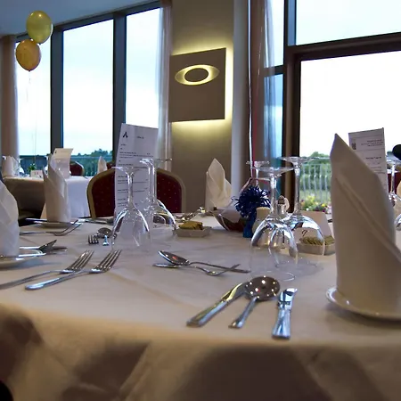 Hotel Leitrim Marina 3*