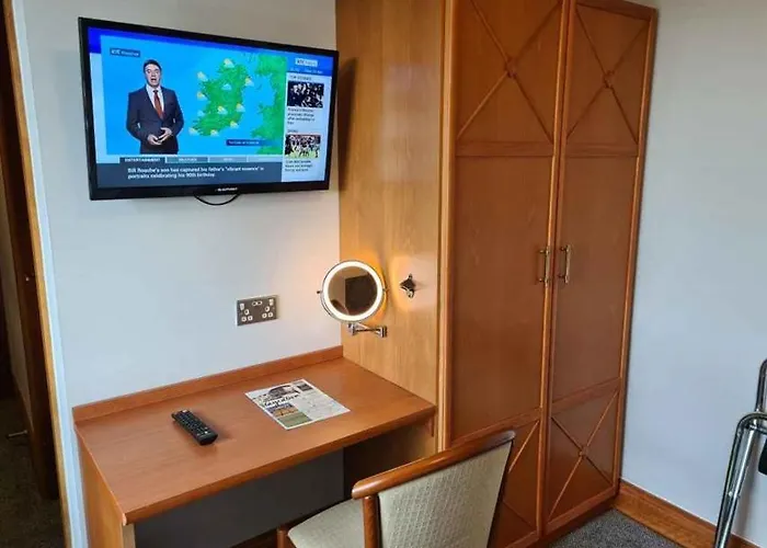 Hotel Leitrim Marina