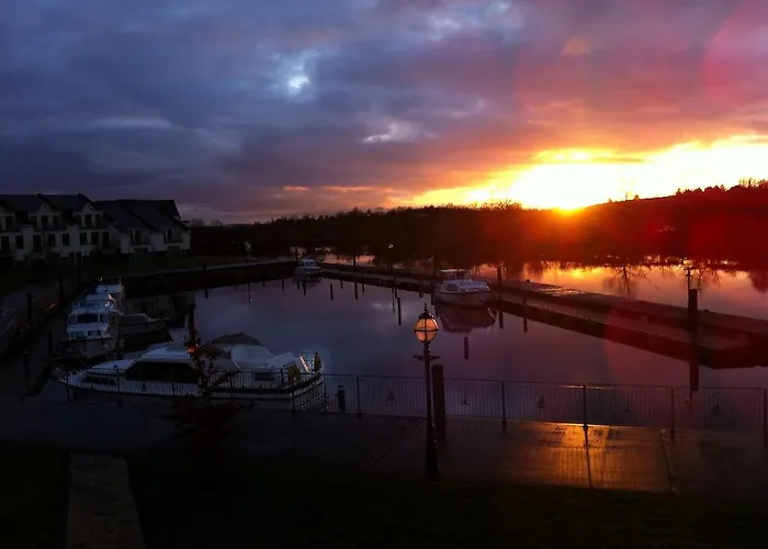 Hotel Leitrim Marina 3*