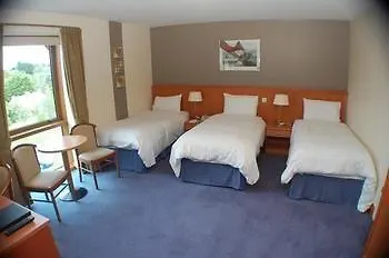 Leitrim Marina Hotel 3*