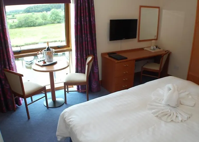 Leitrim Marina Hotel Carrick on Shannon