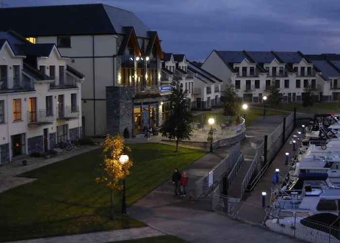 Hotel Leitrim Marina Carrick on Shannon